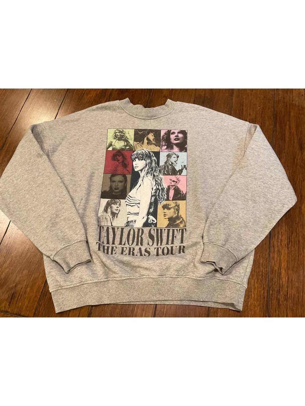 Official Taylor Swift The Eras Tour Heather Gray Crewneck Sweatshirt Egypt Sz S